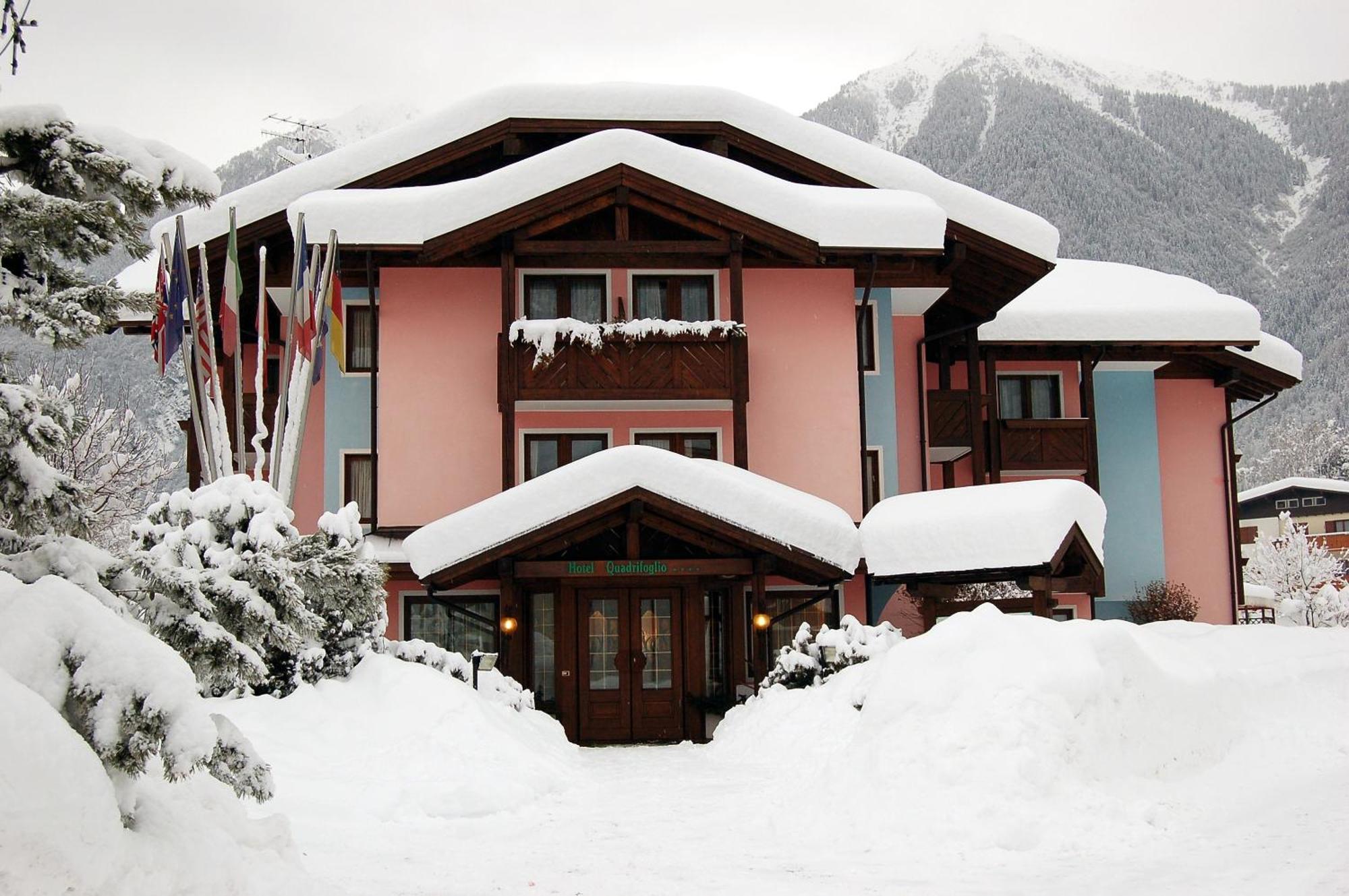 Hotel Quadrifoglio Pinzolo Exteriér fotografie