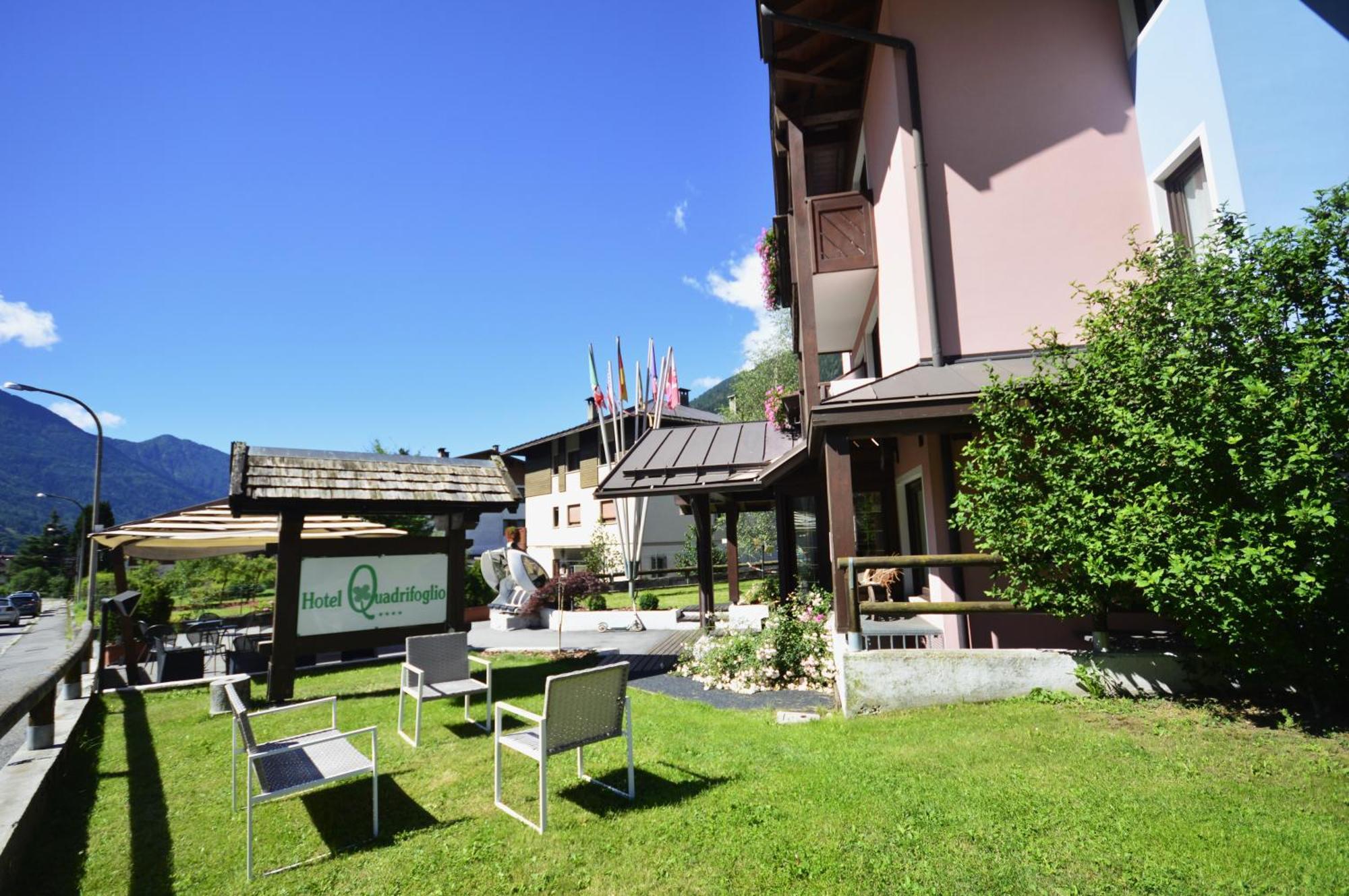 Hotel Quadrifoglio Pinzolo Exteriér fotografie