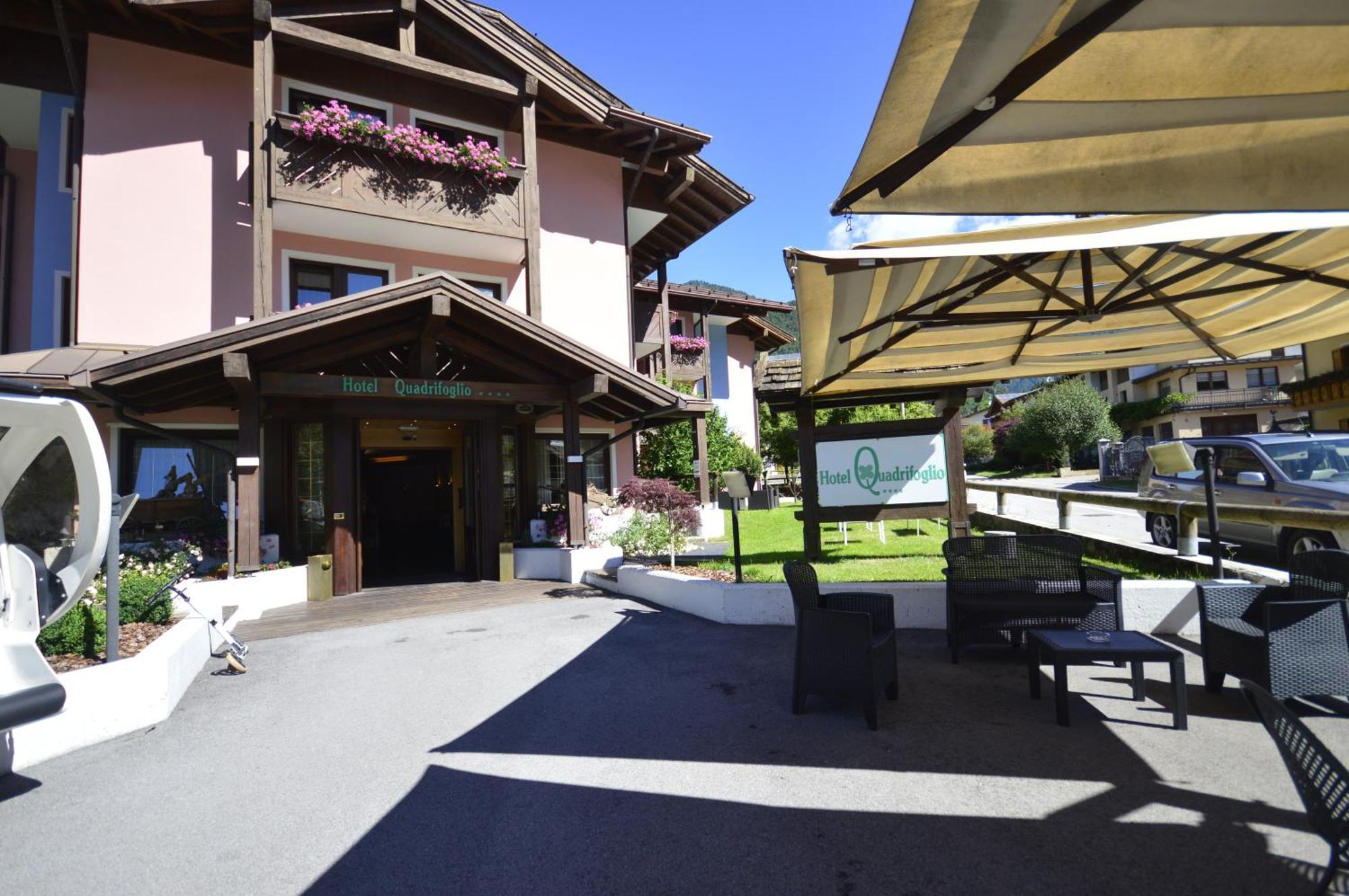Hotel Quadrifoglio Pinzolo Exteriér fotografie