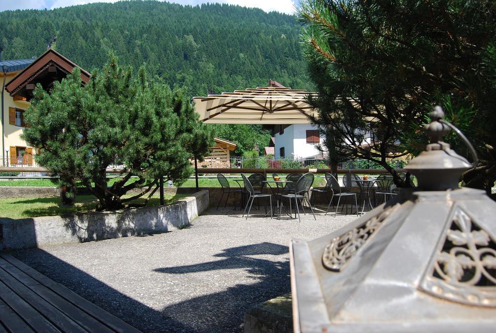 Hotel Quadrifoglio Pinzolo Exteriér fotografie