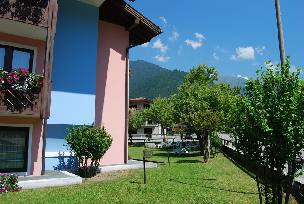 Hotel Quadrifoglio Pinzolo Exteriér fotografie