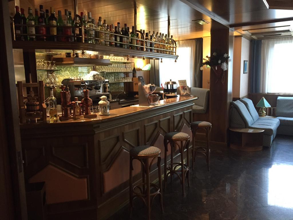 Hotel Quadrifoglio Pinzolo Exteriér fotografie